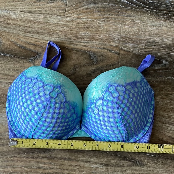 Victoria’s Secret Very Sexy Lace Push-up Bra NWT 32DDD - Picture 9 of 9